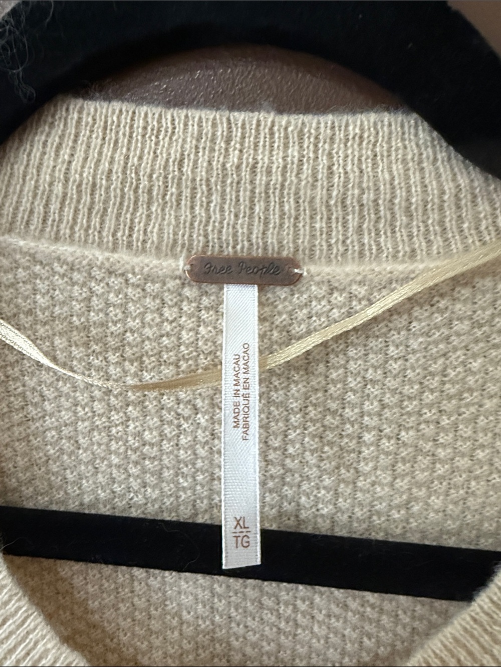 Free People Cream Button-Up 100% Cashmere Cardigan - Picture 2 of 8